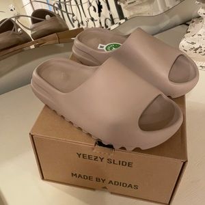 YEZZY SLIDES
